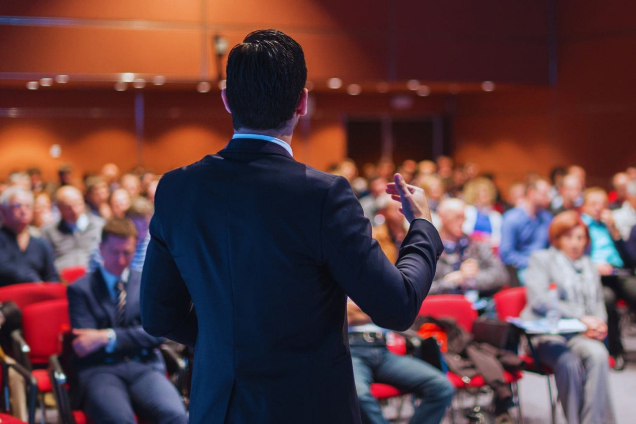 National and International Speakers